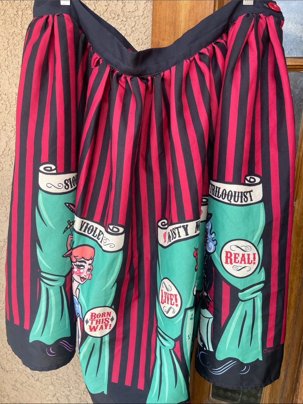 Striped Goth Side Show Graphic Circle Skirt in Red, Black & Teal Sz 3XL - Picture 7 of 7